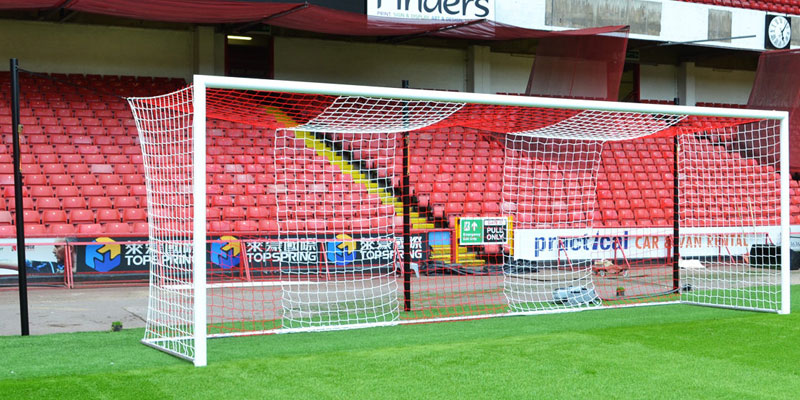 Professional sports net installation